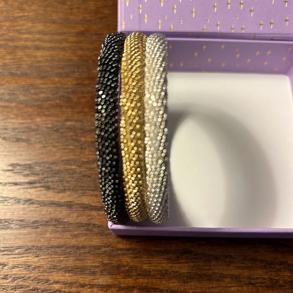 Gold/Silver/Black Bangle Bracelet Set - Picture 3 of 3